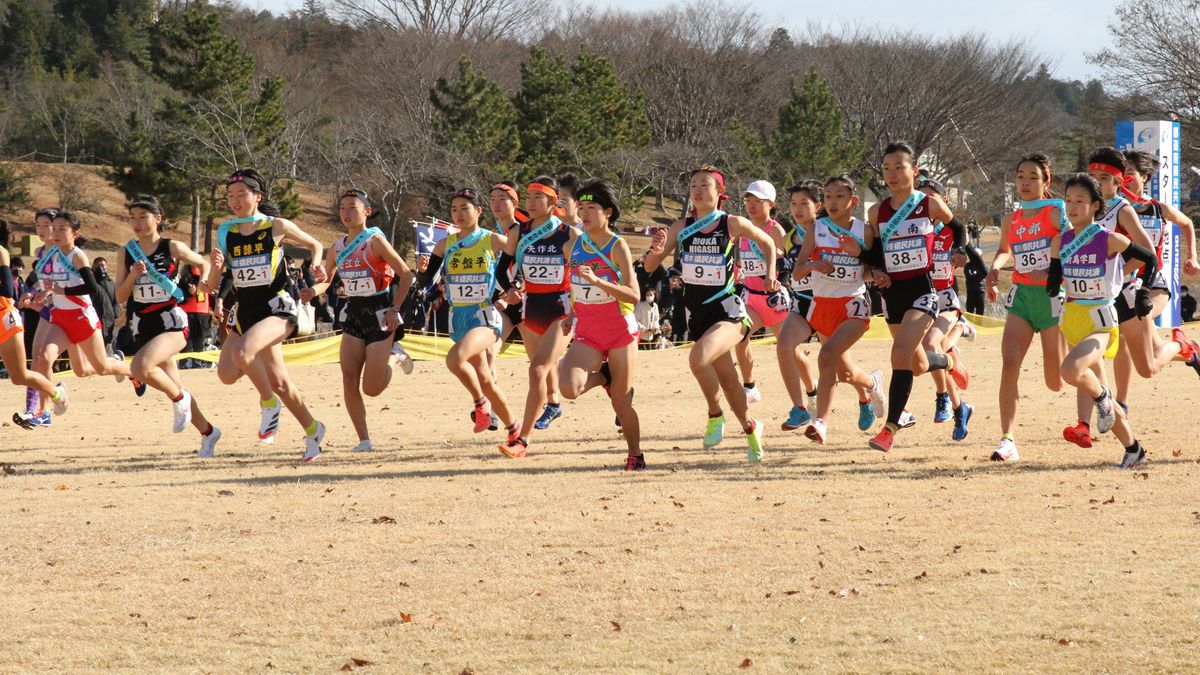 きょう号砲 全国中学校駅伝 女子のエースたちが3キロ区間を務める