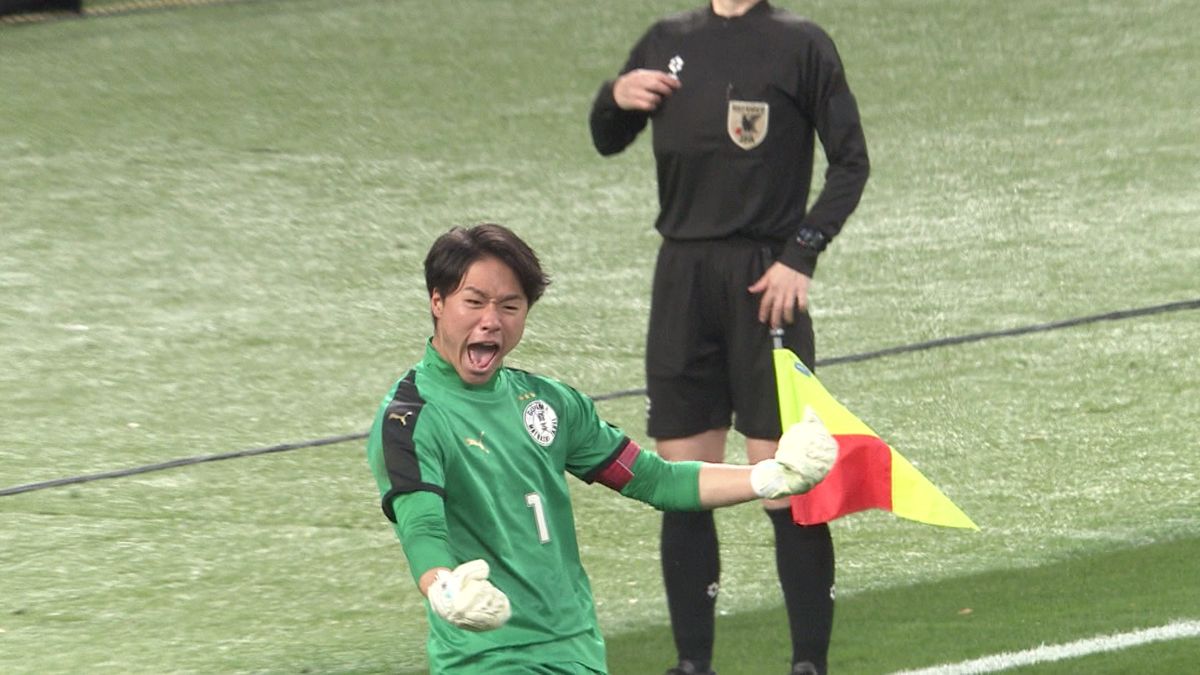 【高校サッカー】前橋育英が7大会ぶりV　歴史に残るPK戦で流通経済大柏下す　GK藤原優希が好セーブ連発！