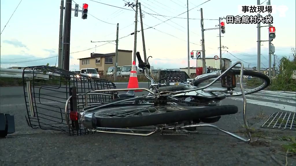 自転車の女性はねられ意識不明の重体　運転の女を現行犯逮捕　青森県田舎館村