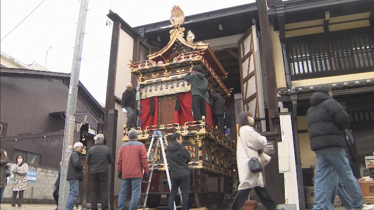 春の高山祭を前に「屋台飾り付け」｜日テレNEWS NNN