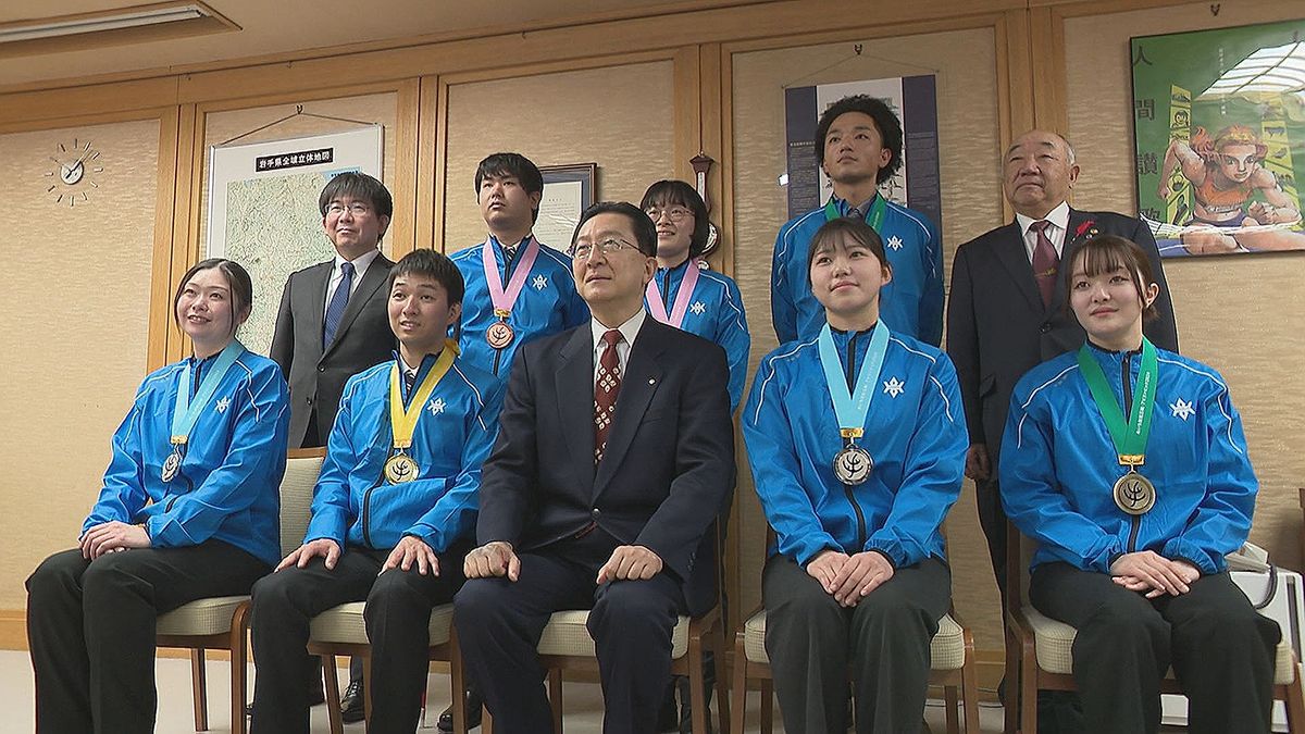 【大会成果を報告】技能五輪・アビリンピック　岩手の入賞選手が県庁訪問　岩手県