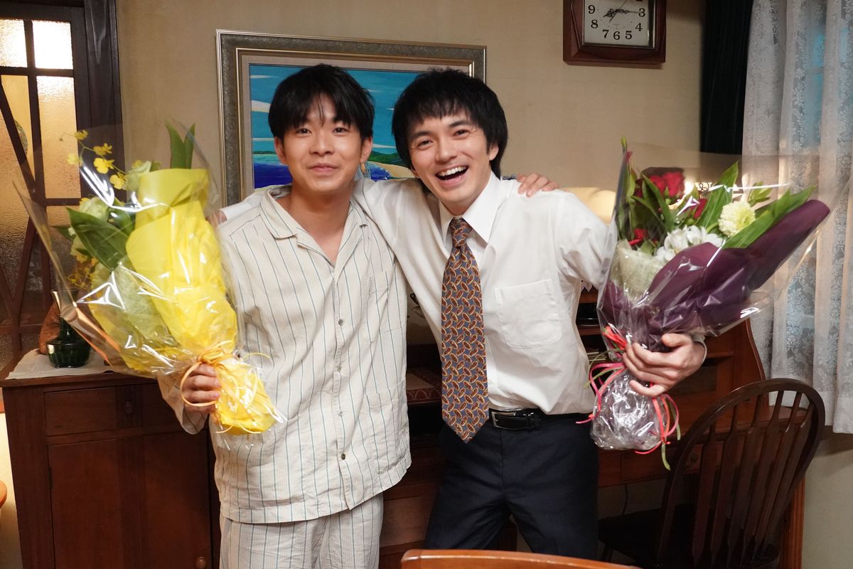 ドラマでW主演した（左から）仲野太賀さん、林遣都さん