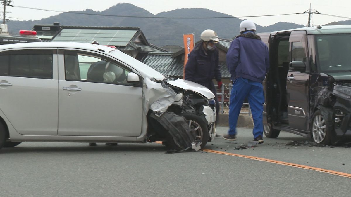 山口市の県道で軽乗用車同士が正面衝突　高齢男性1人死亡　死因は病死