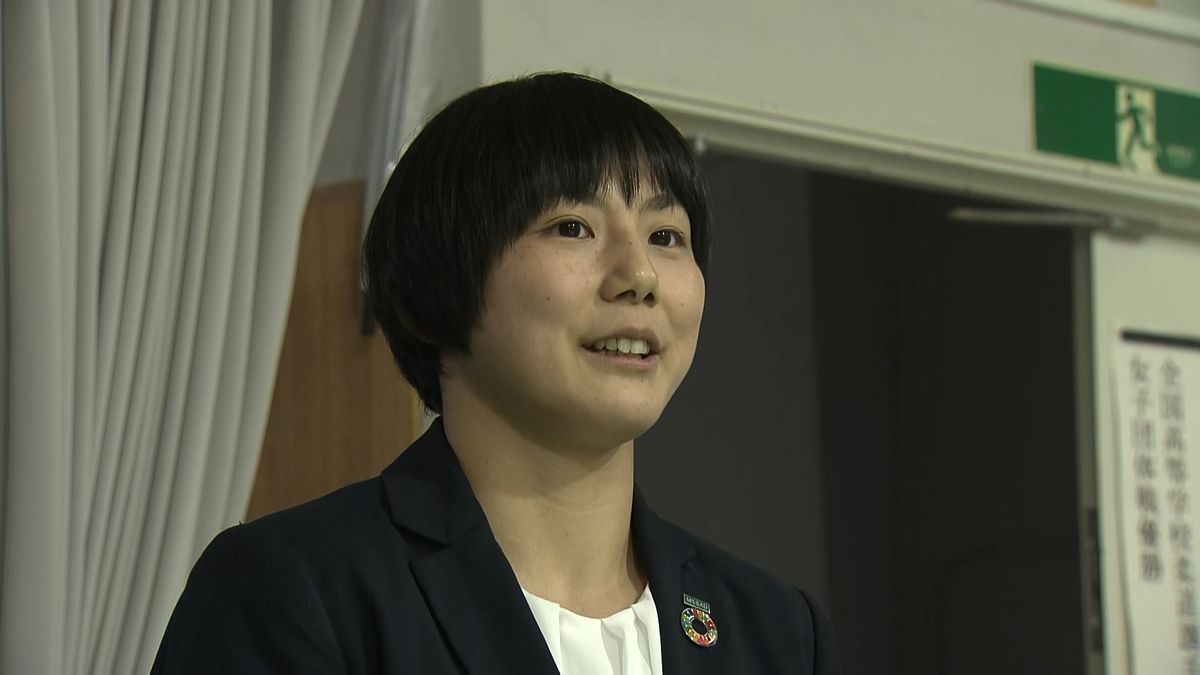 パリ五輪 女子柔道代表内定の舟久保遥香選手 母校の富士学苑高校を訪問 山梨県