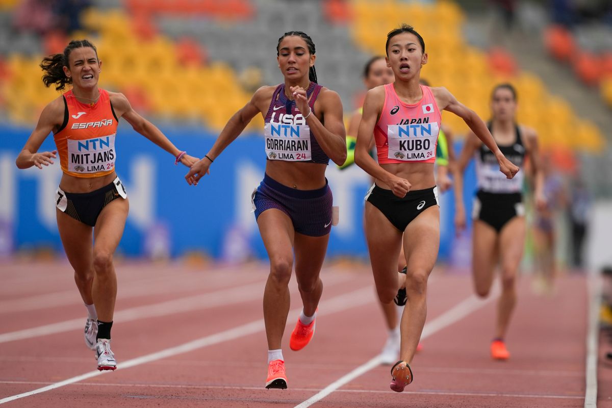 16歳久保凛が800m“全体トップ”で決勝へ　ラスト競り合いに負けず2分03秒00　【陸上U20世界選手権】