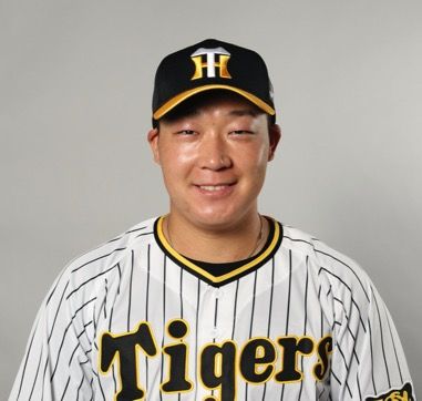 阪神　佐藤輝明が3塁打で攻撃の口火切る　6番に入った大山悠輔にもタイムリーにファンは「それでええんやで」