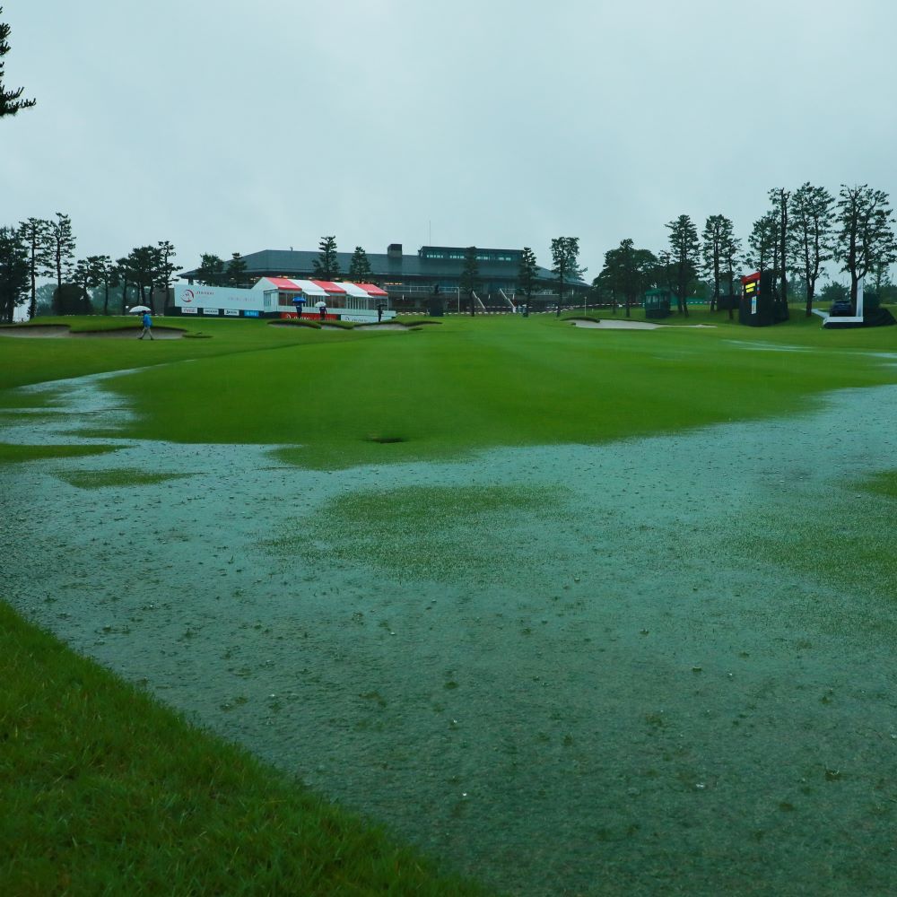 ゴルフ資生堂レディスが悪天候で初日中止