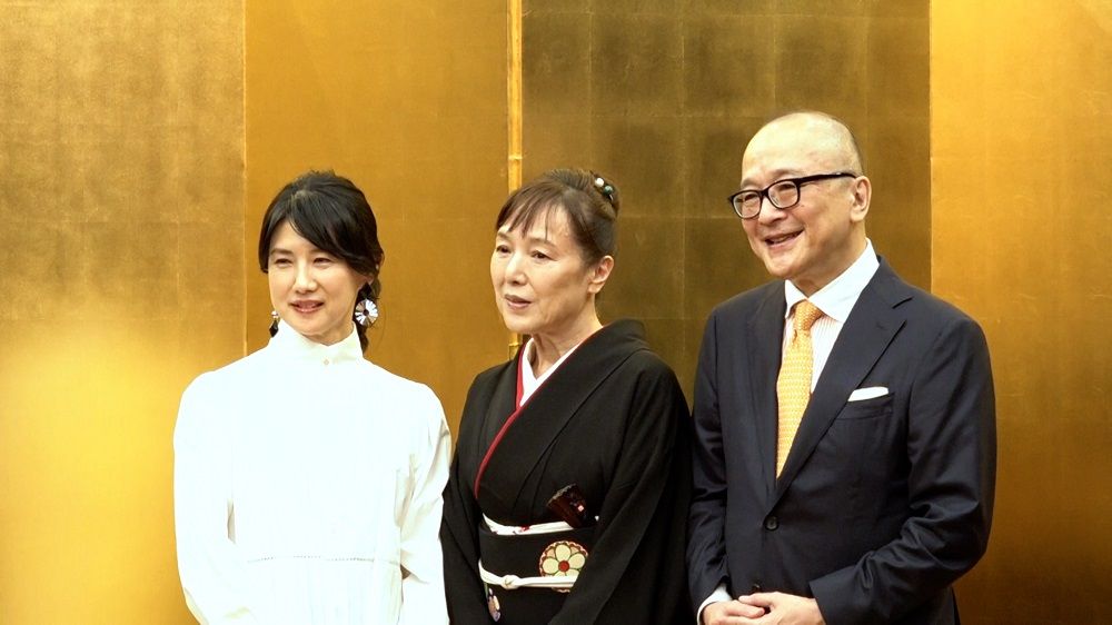 （左から）中江有里さん、桃井かおりさん、山田五郎さん