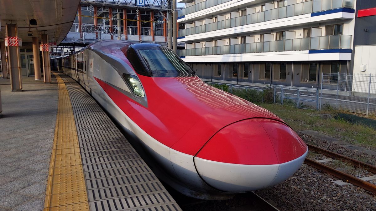 秋田新幹線・盛岡～秋田間　19日までは運転再開の見通し立たず　JR東日本