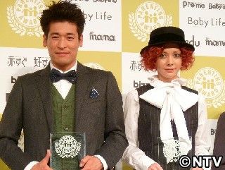 “イクメン”佐藤隆太、オリジナルソングで子どもあやす