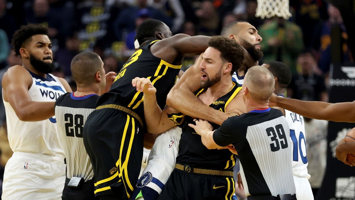 【NBA】乱闘騒ぎで試合開始直後に3人退場　首絞めのグリーンに「なぜ参戦した」