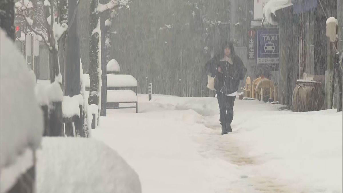 県内は6日明け方にかけて警報級の大雪となる見込み 交通障害に注意・警戒を