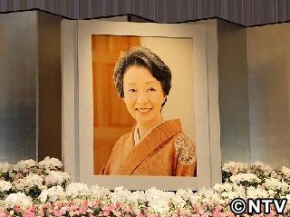 池内淳子さんお別れ会に800人…長山藍子「宝物をありがとう」