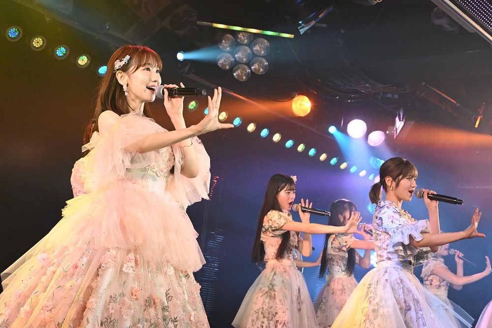AKB48劇場で卒業公演を行った柏木由紀さん　（C）AKB48