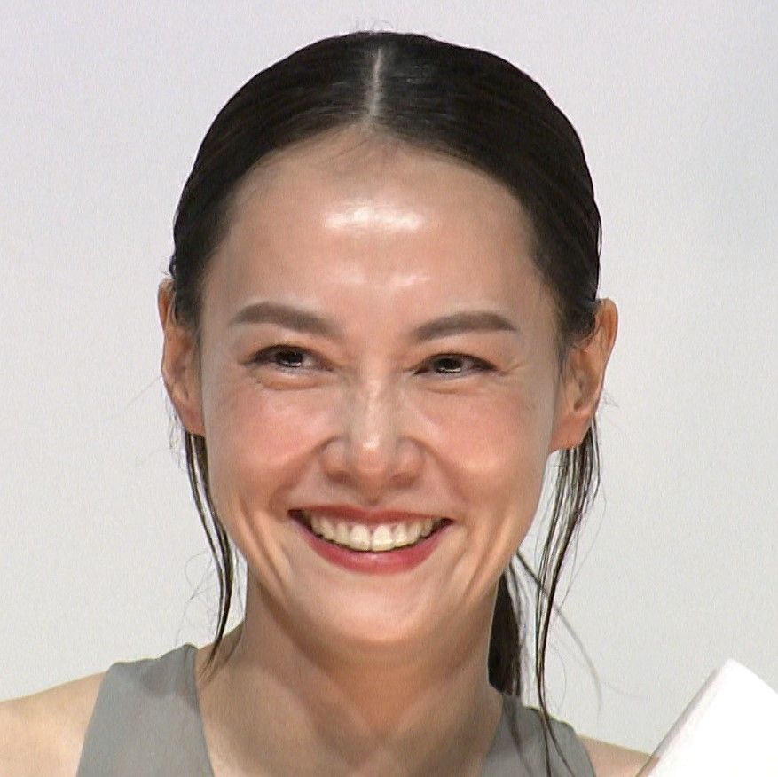 菊地凛子さん