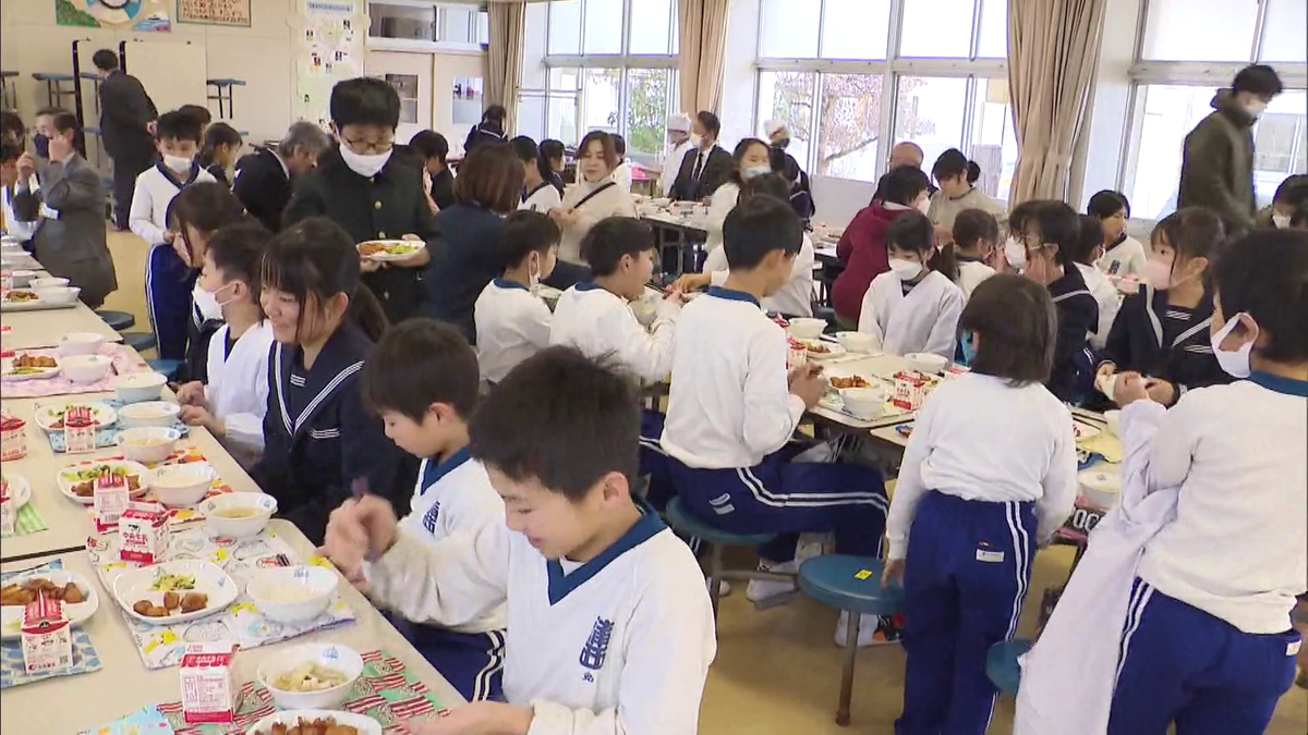 小学校のイベントの様子