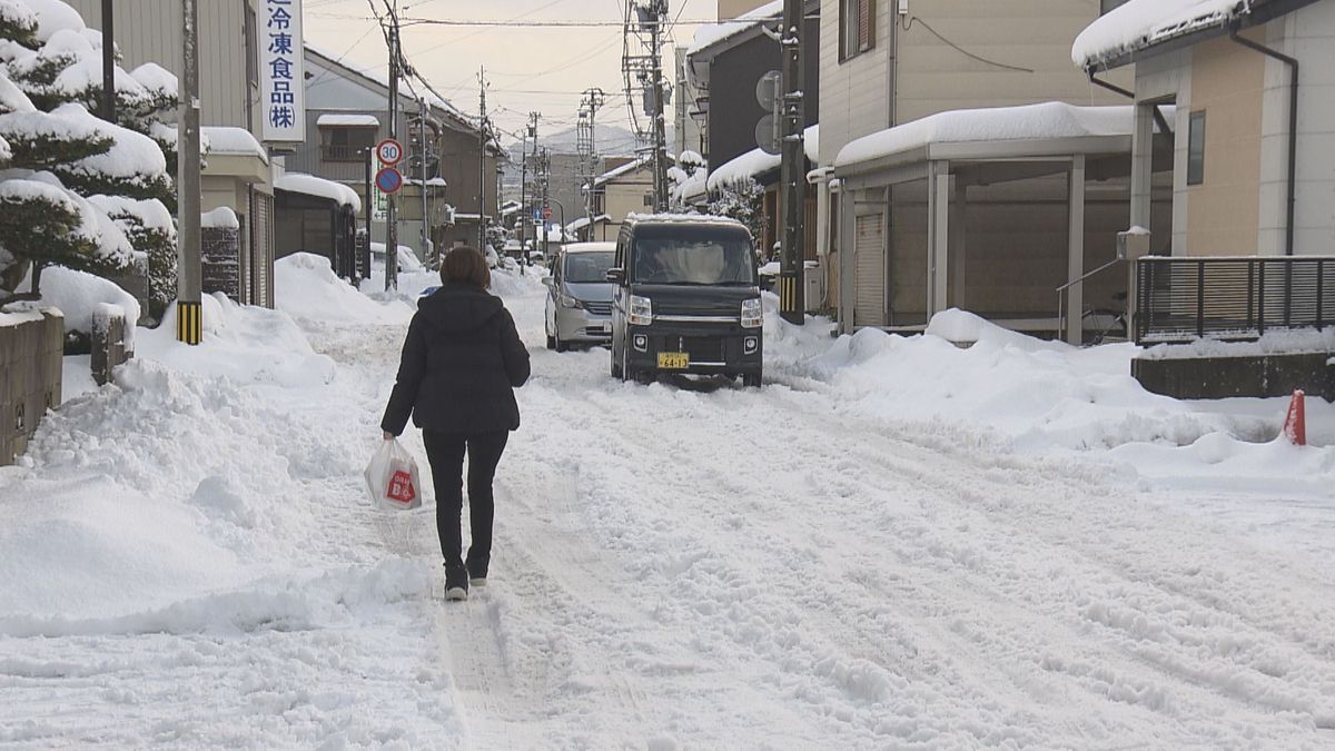 あすにかけて山地中心に大雪の恐れ　強い冬型の気圧配置続く　交通障害に注意･警戒を