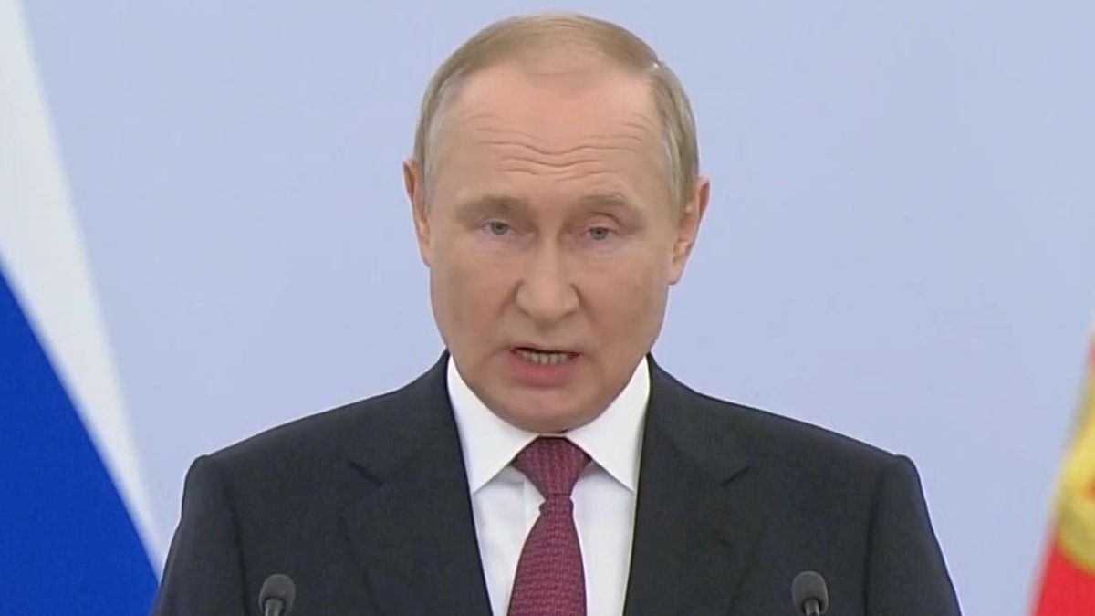 プーチン大統領、ウクライナ4地域併合の文書に署名