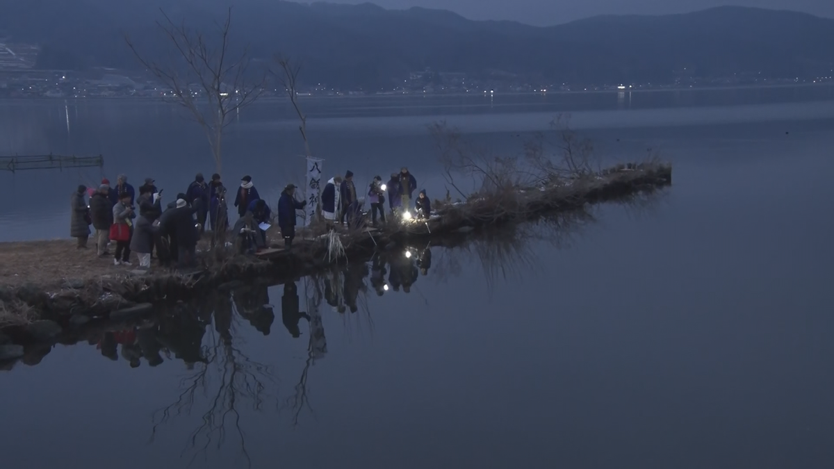 「立春」御神渡り今年の観察終了「湖面は春の兆し感じる…」4日以降の寒波に望みかけ有志で観察継続　