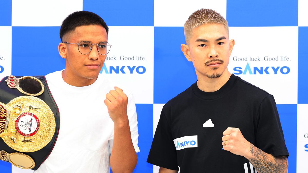 左：フランコ選手、右：井岡一翔選手(写真：日刊スポーツ/アフロ)