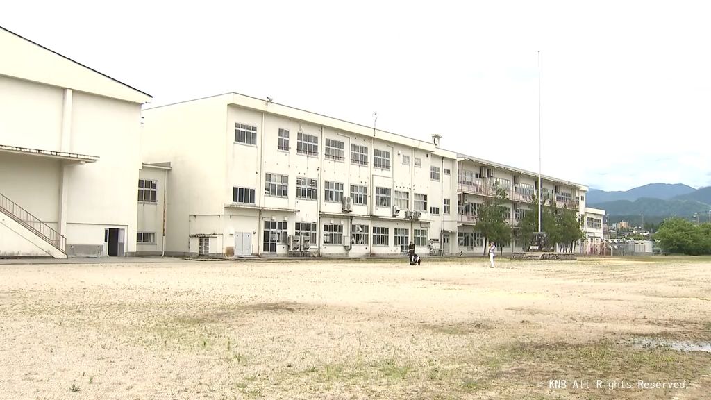 砲丸当たり生徒大けが　中学校教諭を書類送検　富山県警