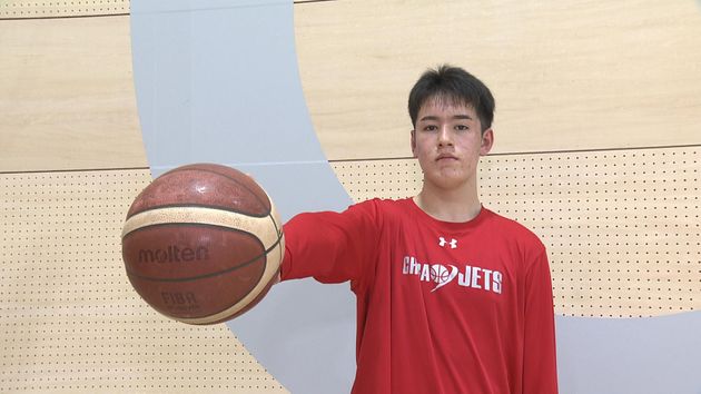 身長2m04cm 未来の日本バスケ界を担う 原石 15歳の渡邉伶音 将来は日本代表に