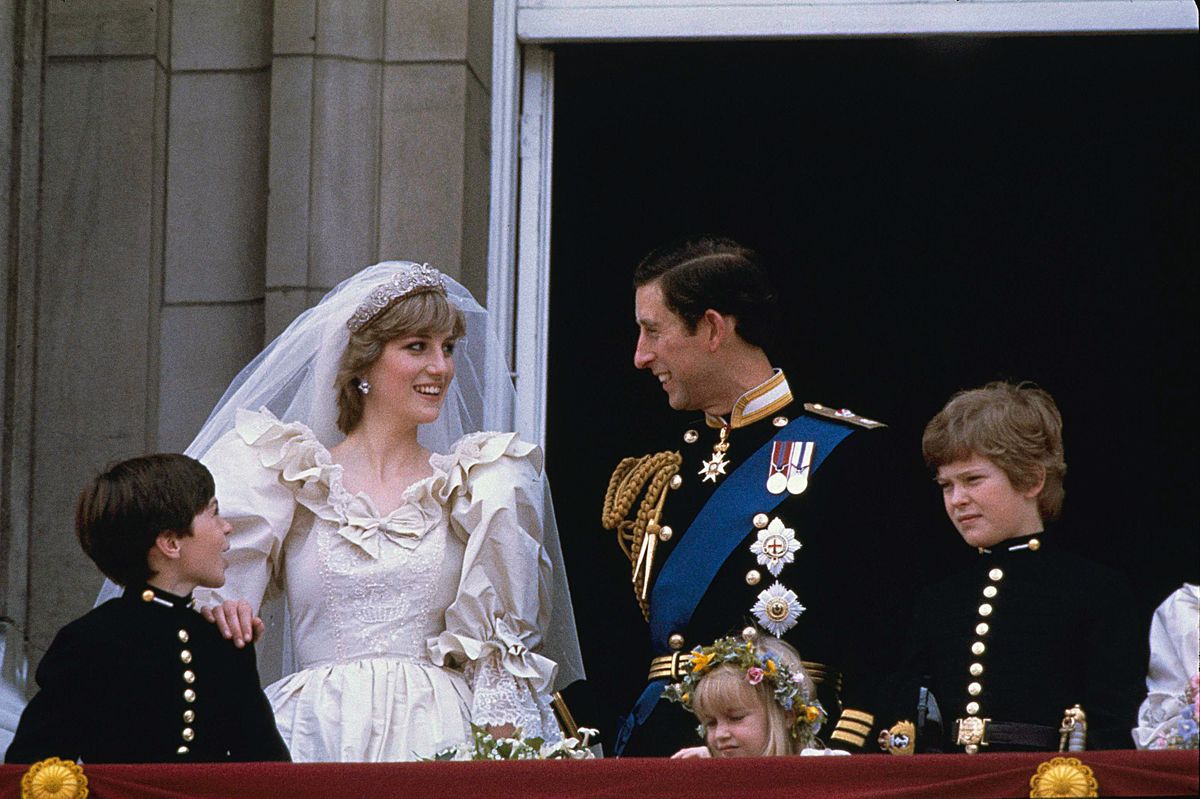 1981年７月イギリス　チャールズ皇太子・ダイアナ元妃結婚式　写真：AP/アフロ