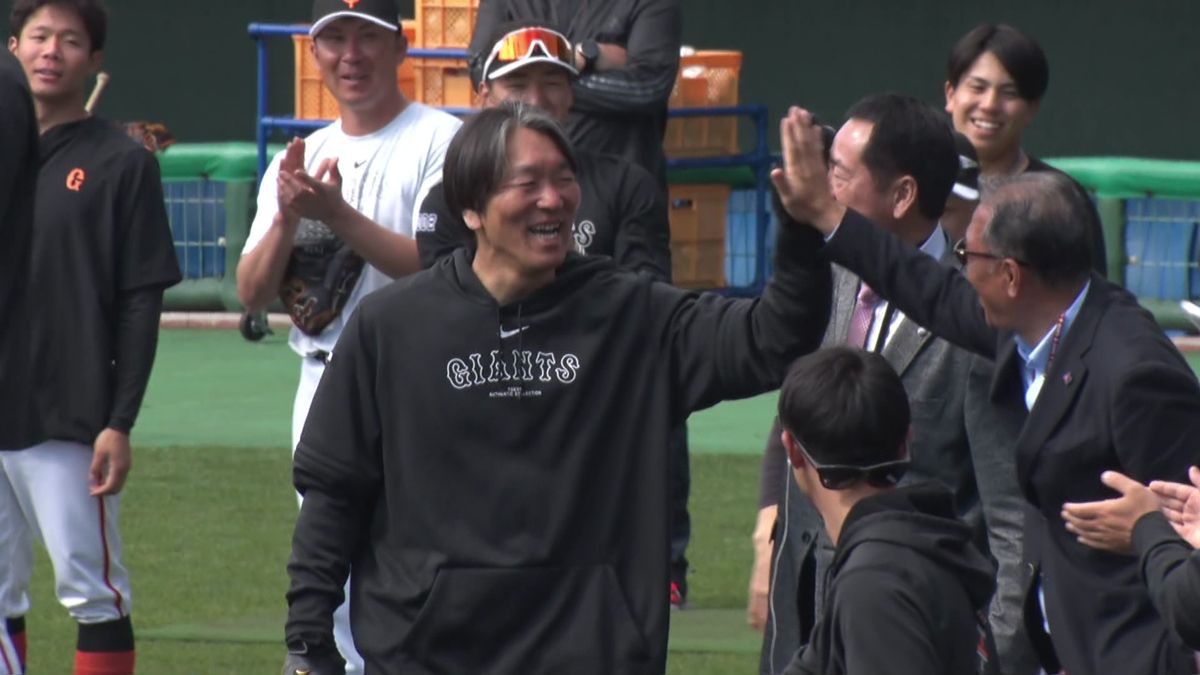 「おっさん頑張って打ってるなって」今年50歳の松井秀喜　臨時コーチ最終日に柵越え披露