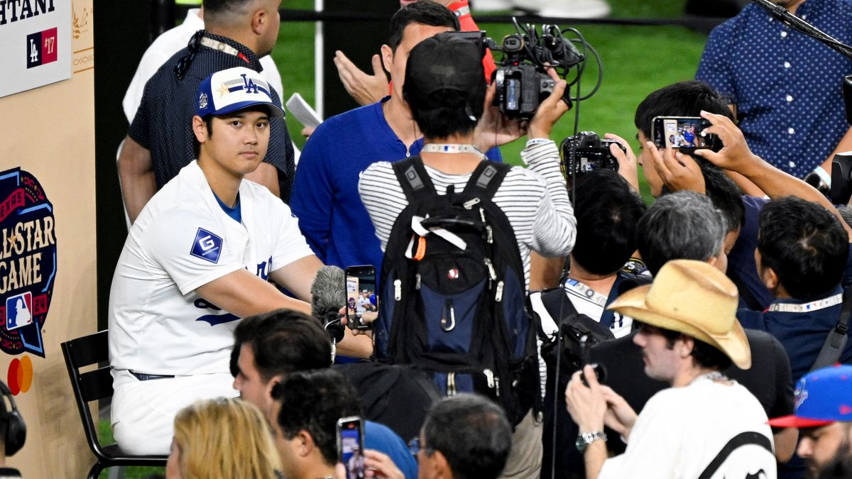 会見で大谷翔平に“ジャンケン要求”　謎の空気流れ大谷もこらえきれず失笑　ファンも「シュールすぎる」の声