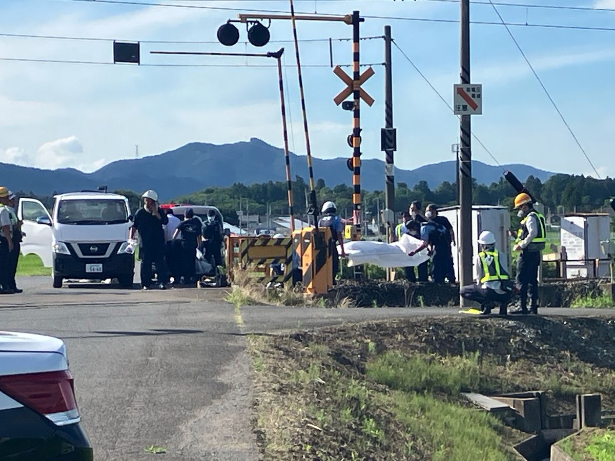 JR常磐線の人身事故…踏切内で高齢の男女2人が列車にはねられ死亡　福島