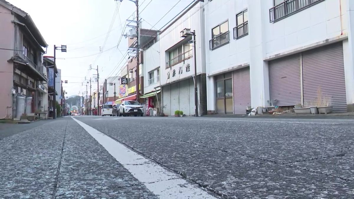 四万十市内の道路でひき逃げ 30代男性を逮捕【高知】