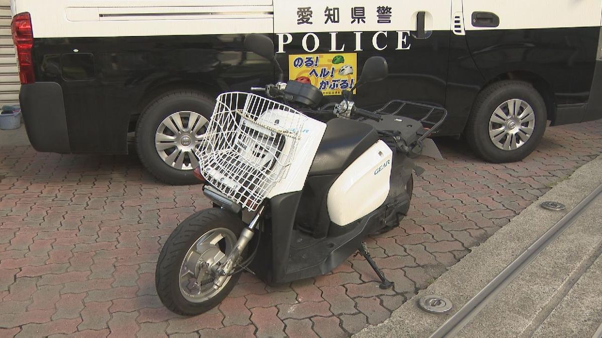 新聞配達員が原付バイクで出勤途中にはねられる･･･　車はそのまま逃走　警察がひき逃げ事件として行方追う