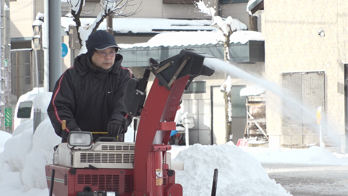 【今季最強寒波】北部山沿い・中野飯山地域6日昼過ぎにかけ 大雪に注意 6日正午までに予想される24時間降雪量 中野飯山地域・大北地域の山沿いで40センチ、長野地域山沿い30センチ　