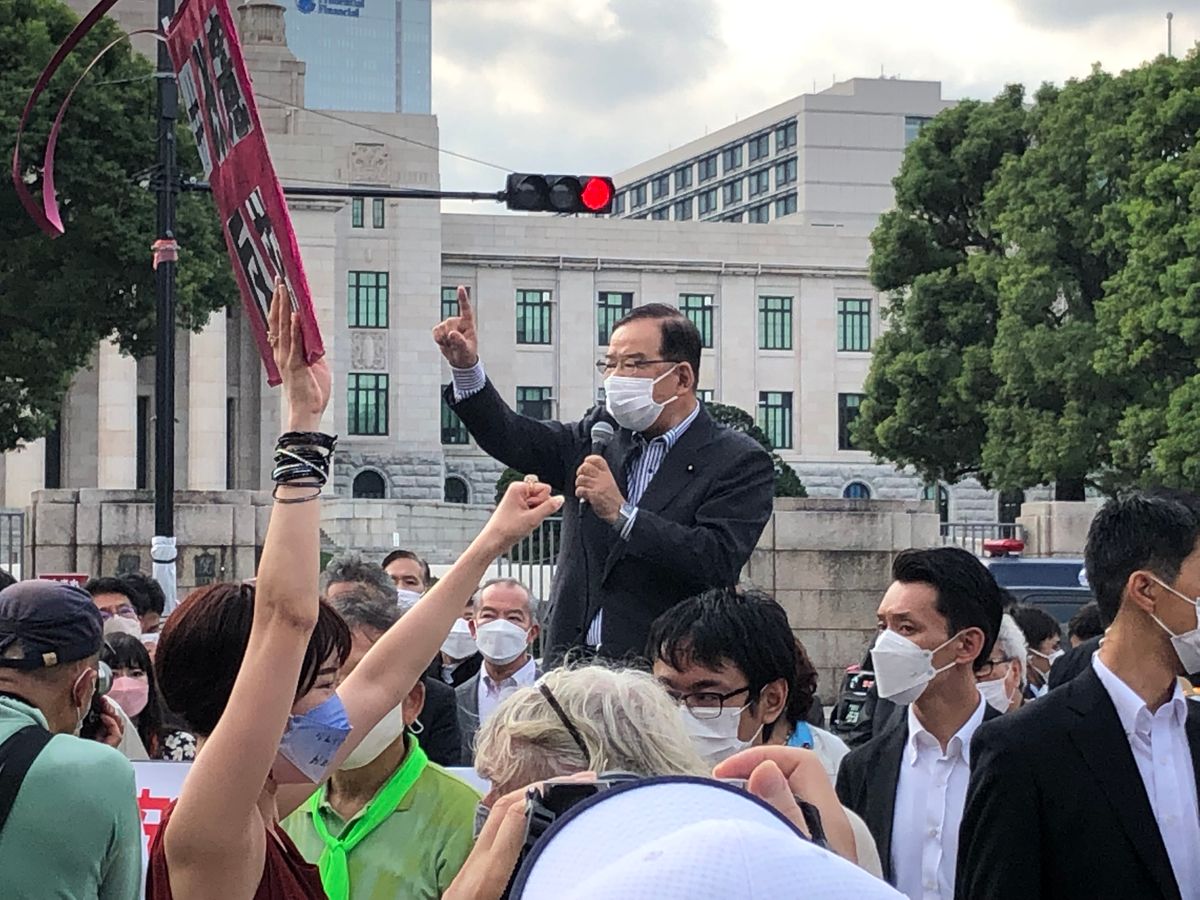 日本共産党・志位委員長「死者を最悪の形で政治利用」国会前の反対デモに参加