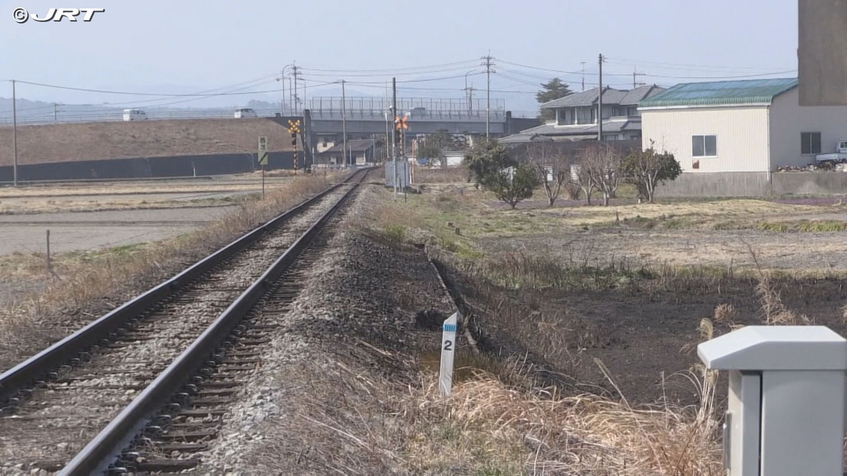 JR牟岐線で沿線火災　西原駅～阿波中島駅間で一時運転見合わせ　午後0時20分ごろ運転再開【徳島】