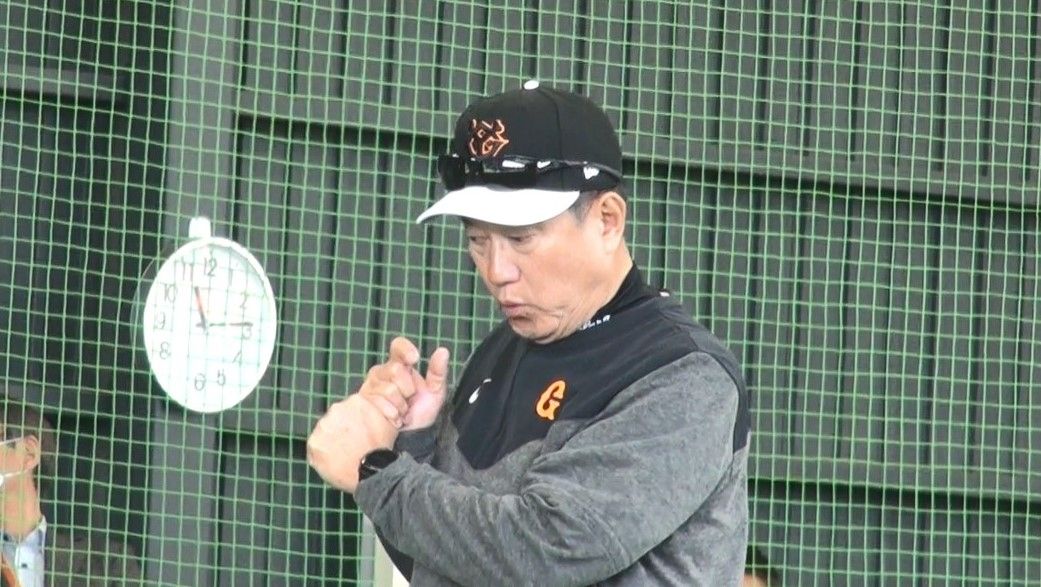 【巨人】原監督 グリフィンの内角へのボールに思わず目を見開く　菅野智之の打席にも立つ