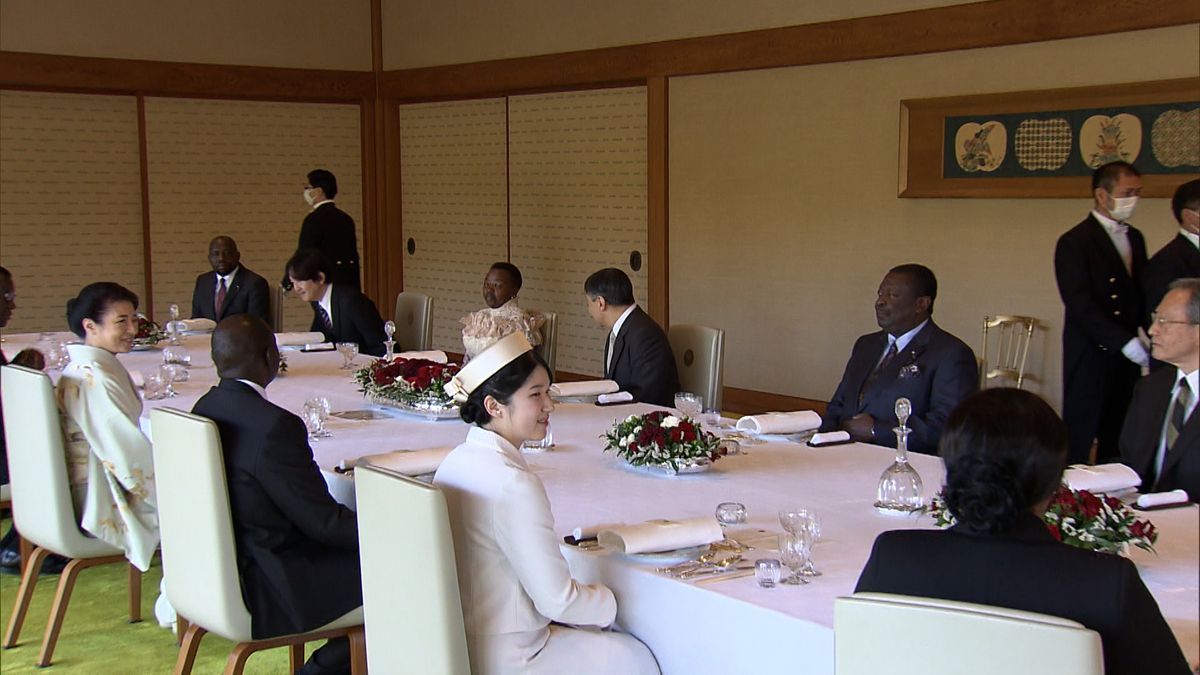 2月9日 皇居・宮殿　ケニア大統領夫妻歓迎昼食会