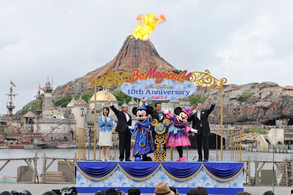 開園10周年『Be Magical!』（c）Disney