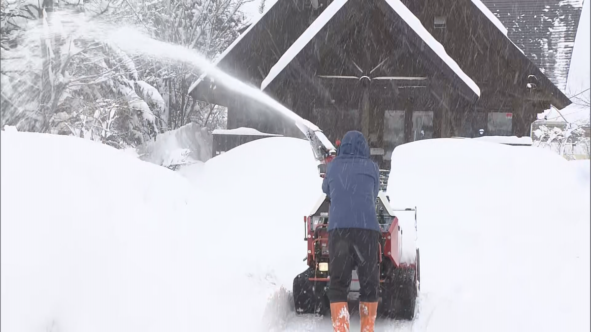 【大雪情報】明け方にかけて北部の山沿い・中野飯山地域中心に断続的に「強い雪」が降る予想　24時間降雪量中野飯山地域・大北地域の山沿いで40センチ　長野地域の山沿いで30センチ見込み