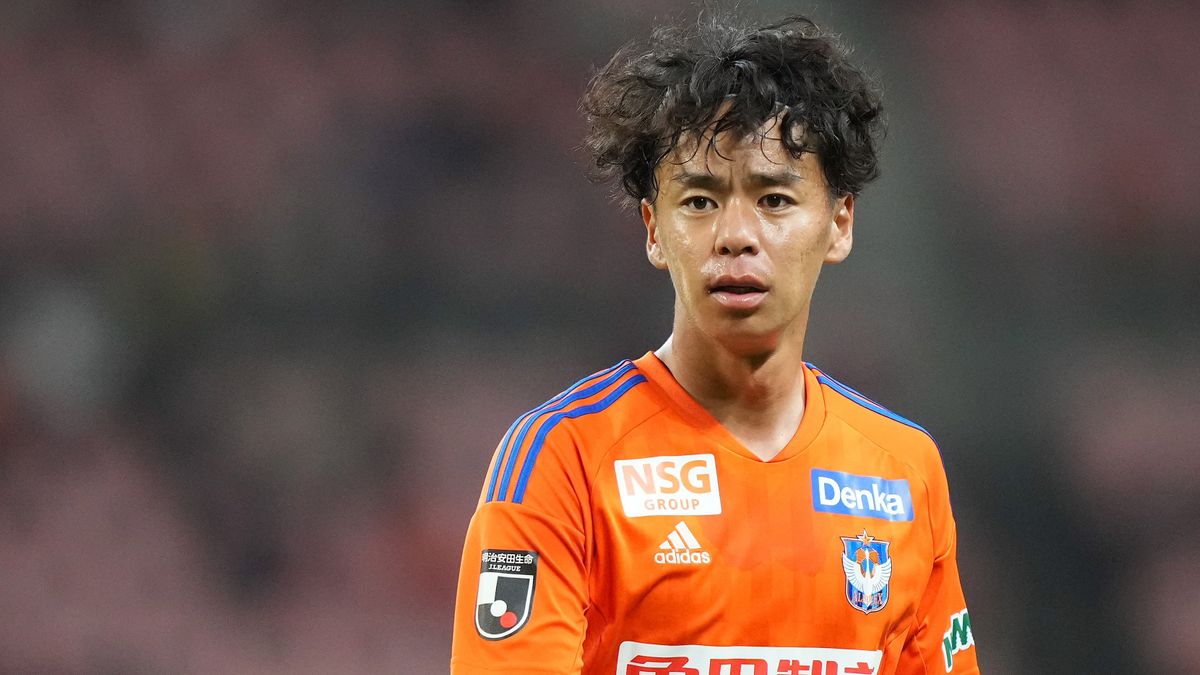 【サッカー】ベルギー移籍の新潟・伊藤涼太郎「次は日の丸を背負って」　言葉詰まらせファンへ感謝