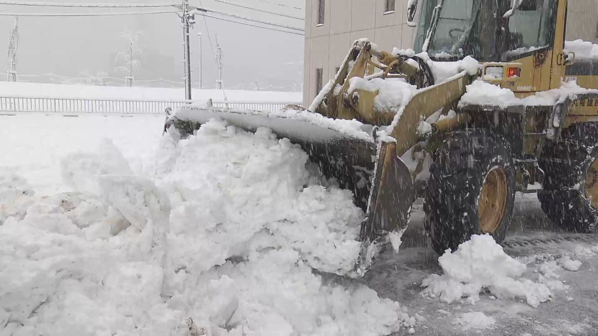 【大雪の影響】国道７号で７日朝以降、一部区間で通行止めの可能性《新潟》