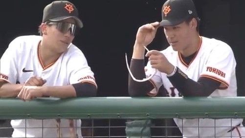 門脇誠選手と中田歩夢選手(画像:日テレジータス)