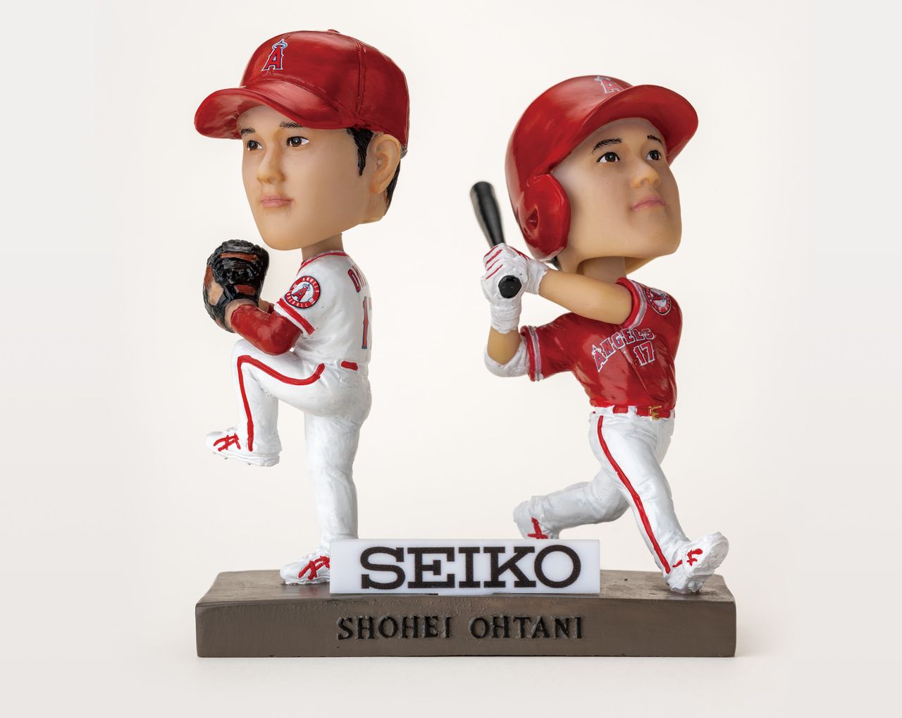 大谷翔平 MVP ボブルヘッド＆非売品キャップ - 野球