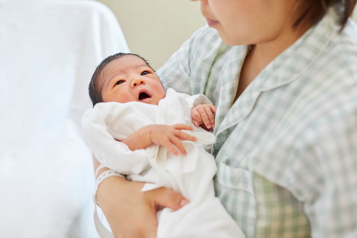 【速報】出産費用への保険適用の導入を検討「異次元の少子化対策」のたたき台を政府が発表