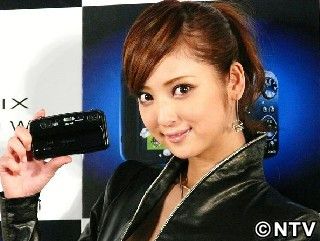 佐々木希、3Dテレビおねだり「誰か買ってくれないかなぁ」（2010年8月17日掲載）｜日テレNEWS NNN