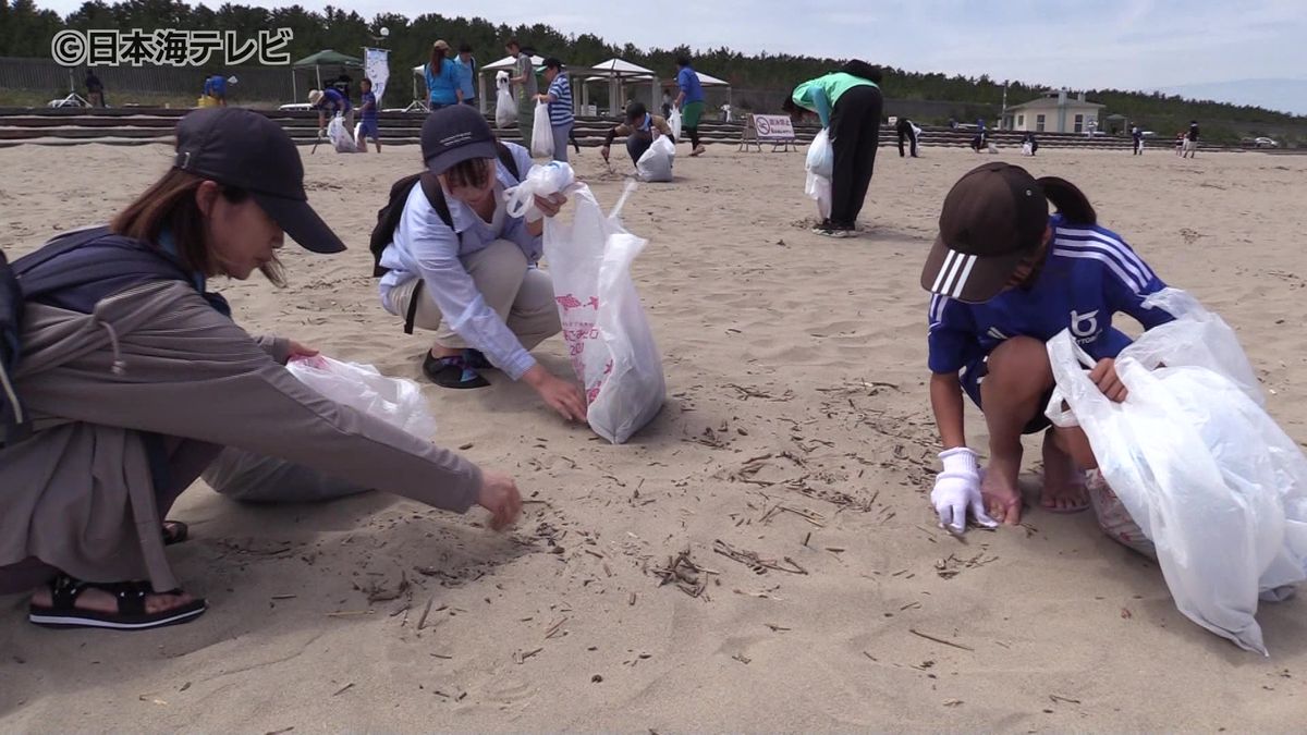 「春の海ごみゼロウィーク」　約200人が海水浴場で清掃活動　鳥取県鳥取市