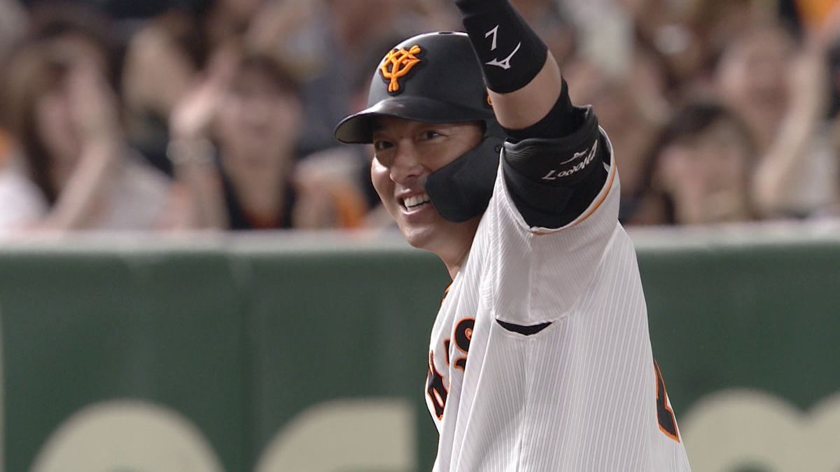 長野久義の“3年ぶり3塁打”からビッグイニング　巨人初回6得点