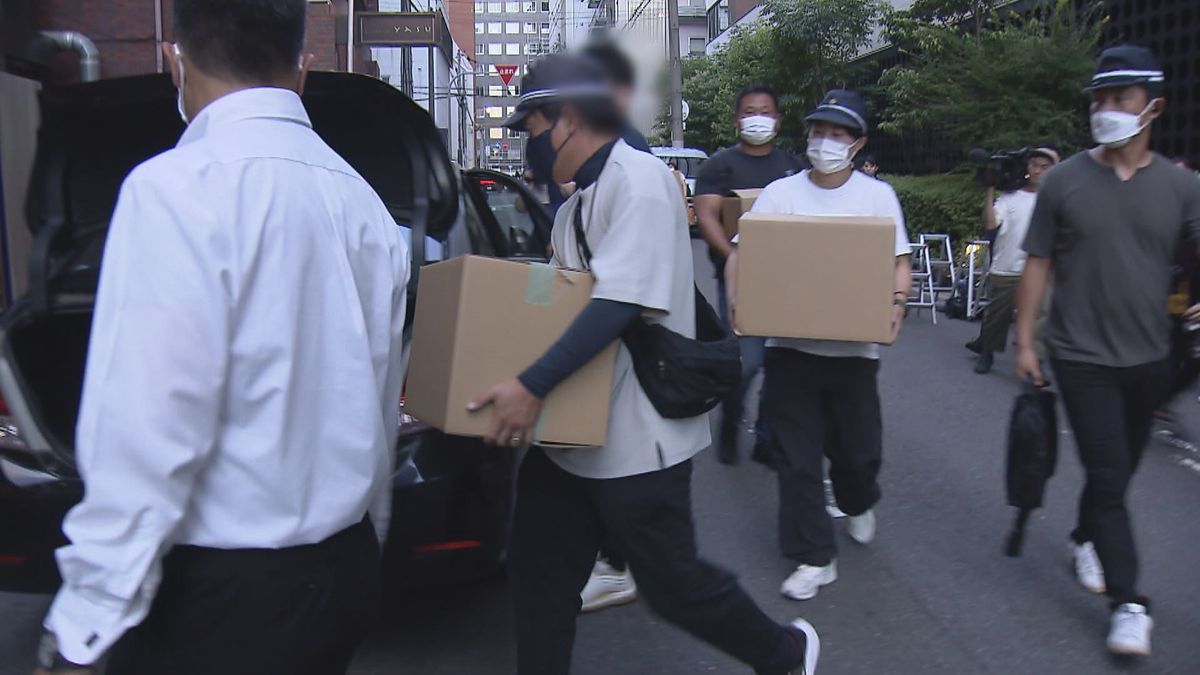 関係先の捜索（7月）