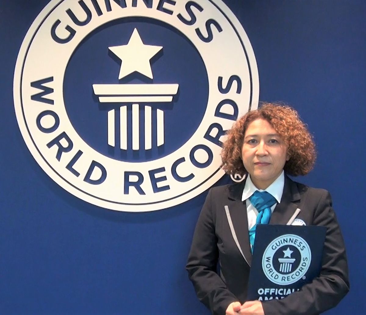 ギネス世界記録公式認定員の関岡智美さん
