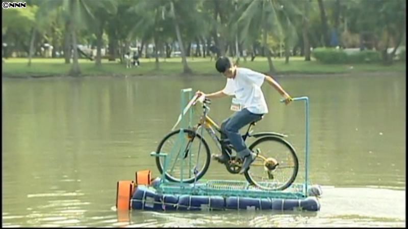 浸水地域で使える乗り物のコンテスト　タイ